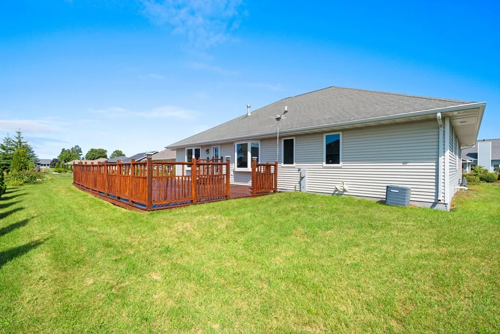 33 Ashland Ave, Sturgeon Bay, Wisconsin 54235, 3 Bedrooms Bedrooms, ,3 BathroomsBathrooms,Inland-Residential,For Sale,Ashland Ave,144496