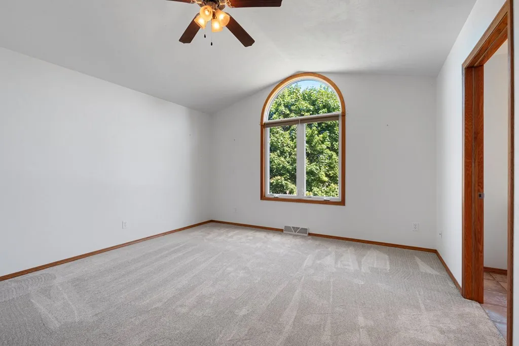 33 Ashland Ave, Sturgeon Bay, Wisconsin 54235, 3 Bedrooms Bedrooms, ,3 BathroomsBathrooms,Inland-Residential,For Sale,Ashland Ave,144496