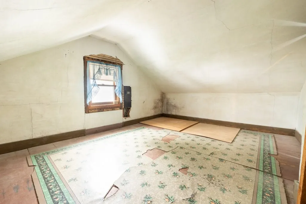 7976 County Rd X, Algoma Wi 54213, 3 Bedrooms Bedrooms, ,1 BathroomBathrooms,Farm,For Sale,County Rd X,141499