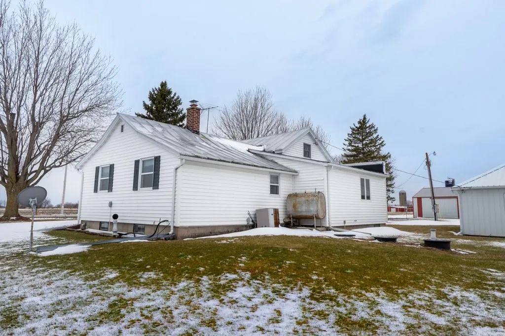 7976 County Rd X, Algoma Wi 54213, 3 Bedrooms Bedrooms, ,1 BathroomBathrooms,Farm,For Sale,County Rd X,141499