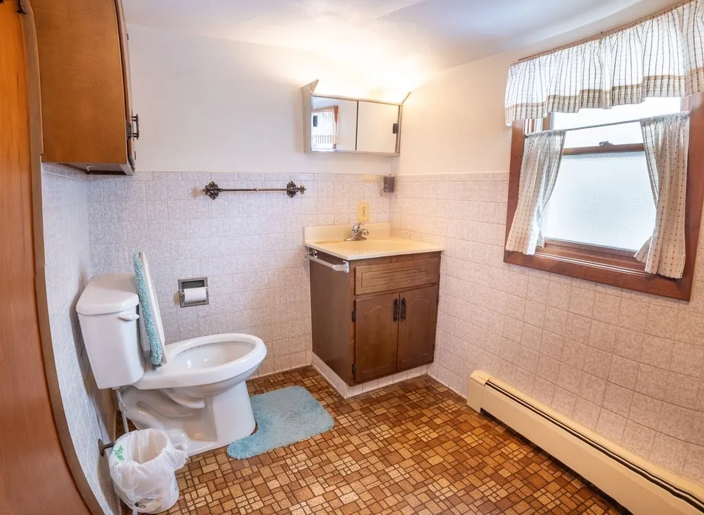 7976 County Rd X, Algoma Wi 54213, 3 Bedrooms Bedrooms, ,1 BathroomBathrooms,Farm,For Sale,County Rd X,141499