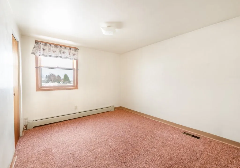7976 County Rd X, Algoma Wi 54213, 3 Bedrooms Bedrooms, ,1 BathroomBathrooms,Farm,For Sale,County Rd X,141499