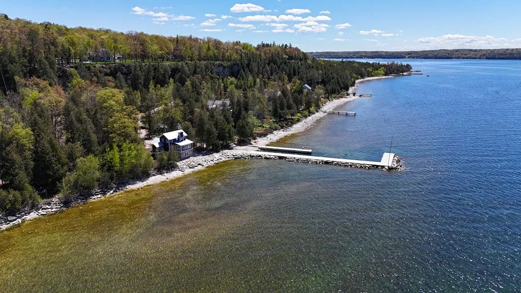 10423 North Shore Rd, Ephraim Wi 54211, 3 Bedrooms Bedrooms, ,2 BathroomsBathrooms,Waterfront-Residential,For Sale,North Shore Rd,141604