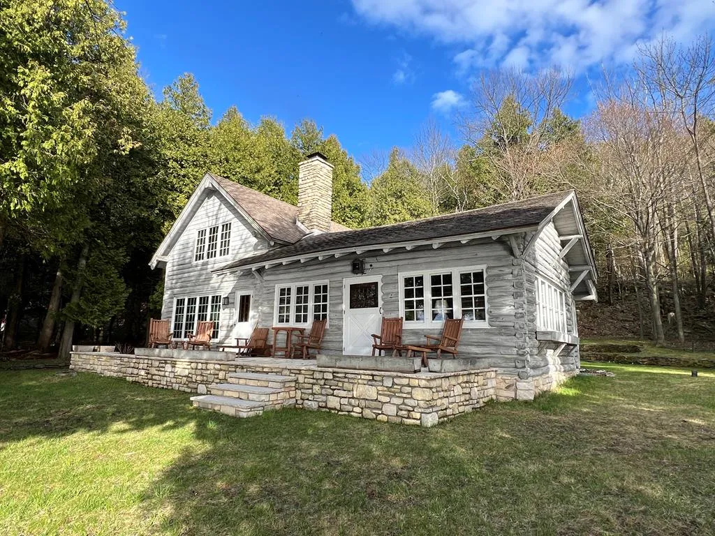 10423 North Shore Rd, Ephraim Wi 54211, 3 Bedrooms Bedrooms, ,2 BathroomsBathrooms,Waterfront-Residential,For Sale,North Shore Rd,141604