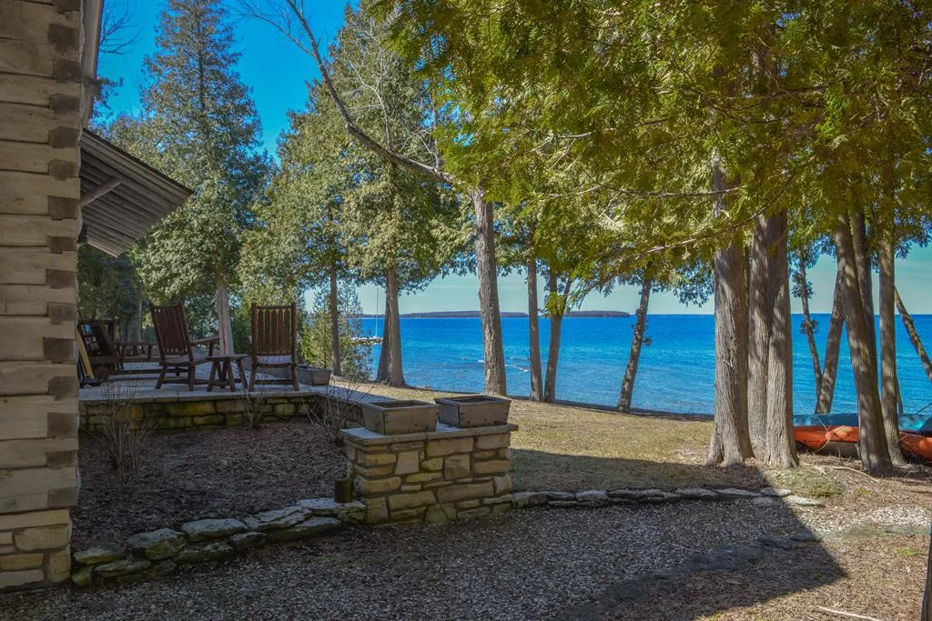 10423 North Shore Rd, Ephraim Wi 54211, 3 Bedrooms Bedrooms, ,2 BathroomsBathrooms,Waterfront-Residential,For Sale,North Shore Rd,141604