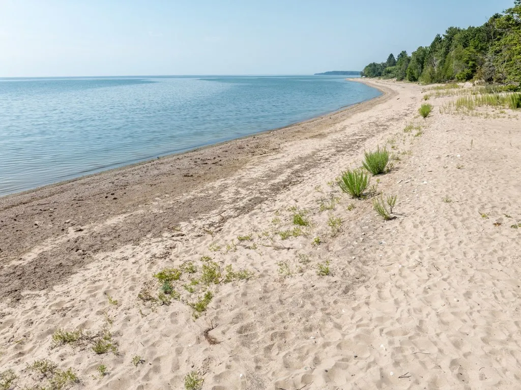 2016 S Lake Michigan Dr, Sturgeon Bay, Wisconsin 54235, 2 Bedrooms Bedrooms, ,1 BathroomBathrooms,Waterfront-Residential,For Sale,S Lake Michigan Dr,144346
