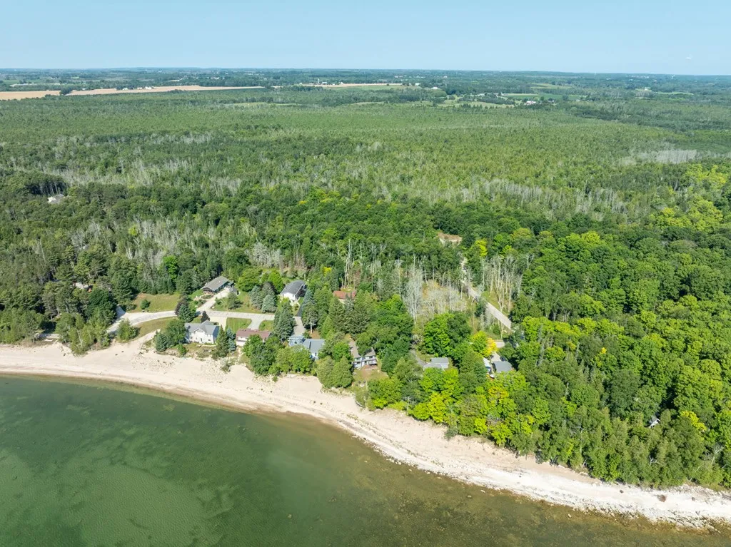 2016 S Lake Michigan Dr, Sturgeon Bay, Wisconsin 54235, 2 Bedrooms Bedrooms, ,1 BathroomBathrooms,Waterfront-Residential,For Sale,S Lake Michigan Dr,144346