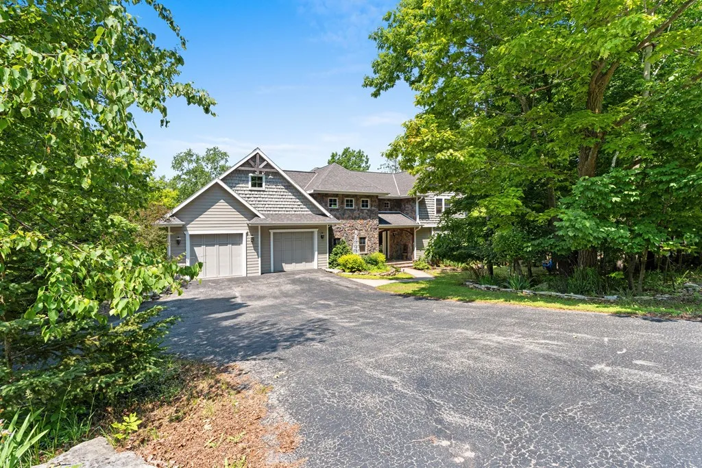 5897 Bluff Ledge Rd, Sturgeon Bay, Wisconsin 54235, 3 Bedrooms Bedrooms, ,4 BathroomsBathrooms,Inland-Residential,For Sale,Bluff Ledge Rd,144133