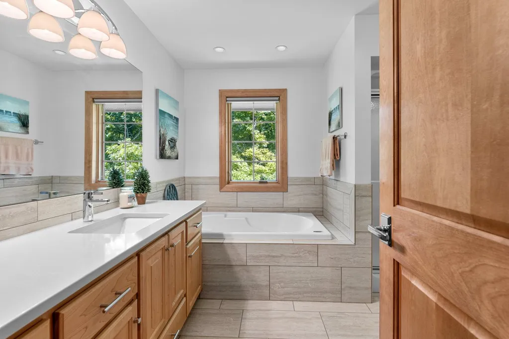 5897 Bluff Ledge Rd, Sturgeon Bay, Wisconsin 54235, 3 Bedrooms Bedrooms, ,4 BathroomsBathrooms,Inland-Residential,For Sale,Bluff Ledge Rd,144133