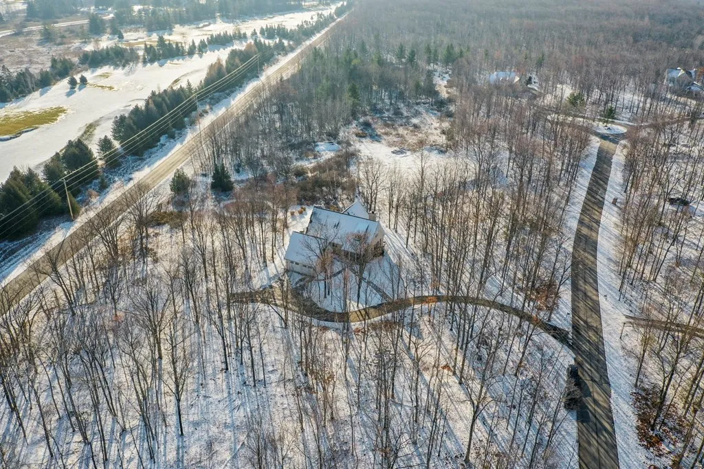 7036 Birchstone Ln, Town Of Egg Harbor Wi 54209, 3 Bedrooms Bedrooms, ,4 BathroomsBathrooms,Condominium,For Sale,Birchstone Ln,141342