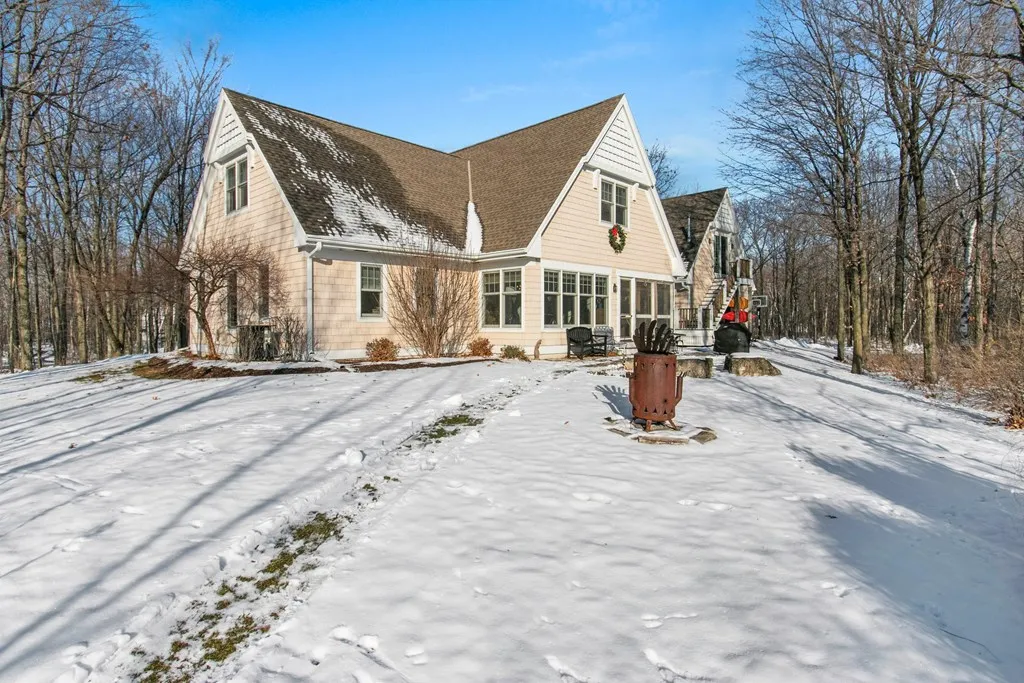 7036 Birchstone Ln, Town Of Egg Harbor Wi 54209, 3 Bedrooms Bedrooms, ,4 BathroomsBathrooms,Condominium,For Sale,Birchstone Ln,141342