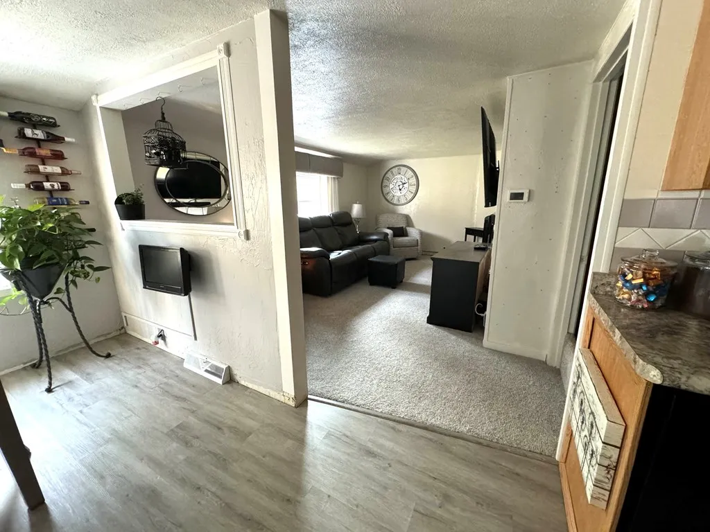 222 12th Ave, Sturgeon Bay Wi 54235, 4 Bedrooms Bedrooms, ,1 BathroomBathrooms,Inland-Residential,For Sale,12th Ave,143354