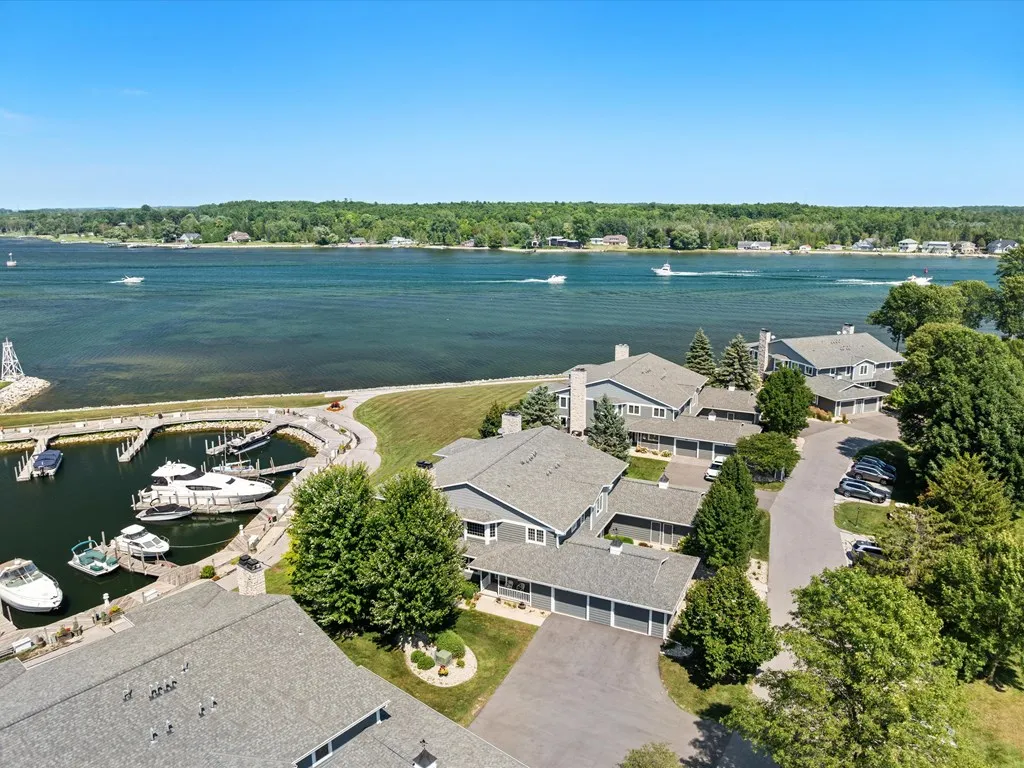 1500 Tacoma Beach Rd # 2, Sturgeon Bay, Wisconsin 54235, 2 Bedrooms Bedrooms, ,2 BathroomsBathrooms,Condominium,For Sale,Tacoma Beach Rd,144422