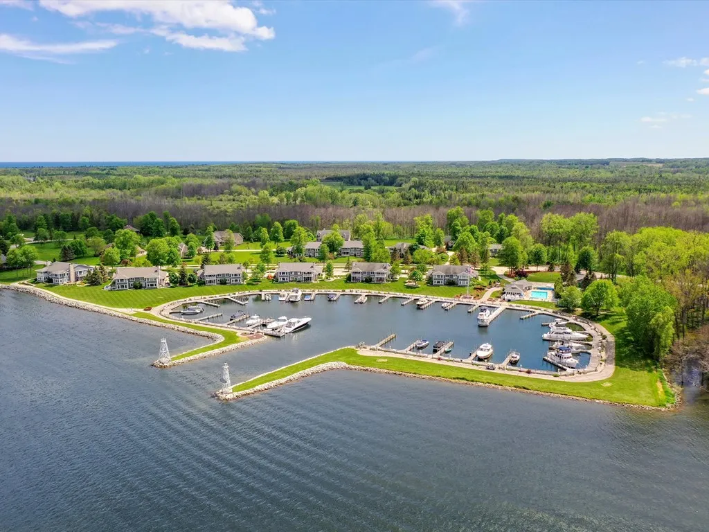 1500 Tacoma Beach Rd # 2, Sturgeon Bay, Wisconsin 54235, 2 Bedrooms Bedrooms, ,2 BathroomsBathrooms,Condominium,For Sale,Tacoma Beach Rd,144422