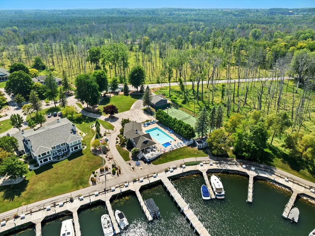 1500 Tacoma Beach Rd # 2, Sturgeon Bay, Wisconsin 54235, 2 Bedrooms Bedrooms, ,2 BathroomsBathrooms,Condominium,For Sale,Tacoma Beach Rd,144422