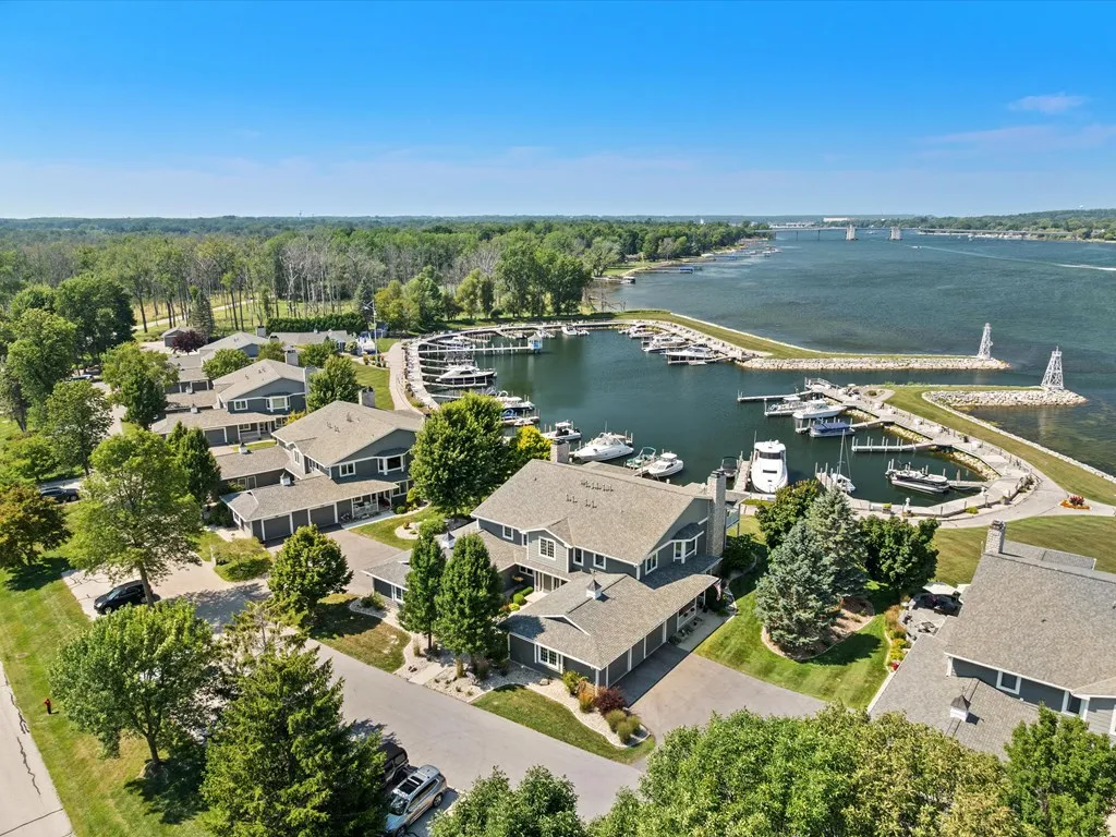 1500 Tacoma Beach Rd # 2, Sturgeon Bay, Wisconsin 54235, 2 Bedrooms Bedrooms, ,2 BathroomsBathrooms,Condominium,For Sale,Tacoma Beach Rd,144422