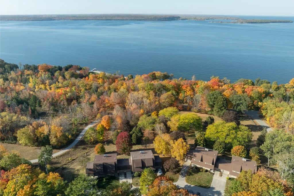 4609 W Bay Shore Cir # 3, Sturgeon Bay Wi 54235, 2 Bedrooms Bedrooms, ,3 BathroomsBathrooms,Condominium,For Sale,W Bay Shore Cir,143357