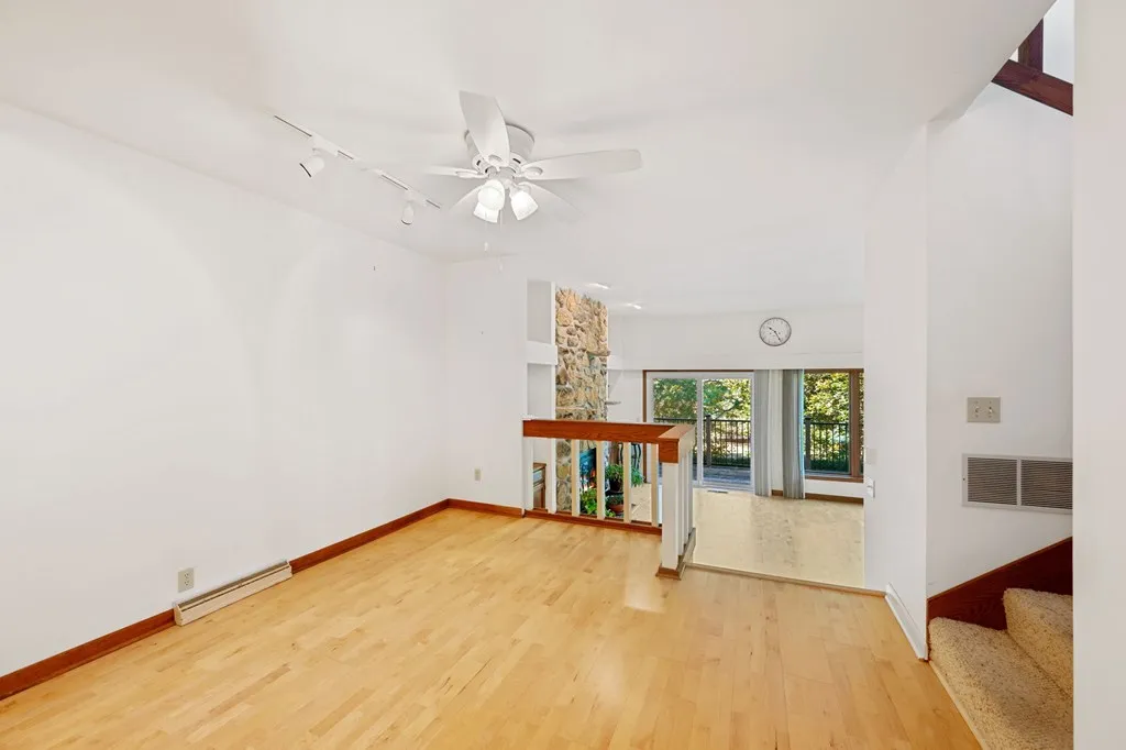 4609 W Bay Shore Cir # 3, Sturgeon Bay Wi 54235, 2 Bedrooms Bedrooms, ,3 BathroomsBathrooms,Condominium,For Sale,W Bay Shore Cir,143357