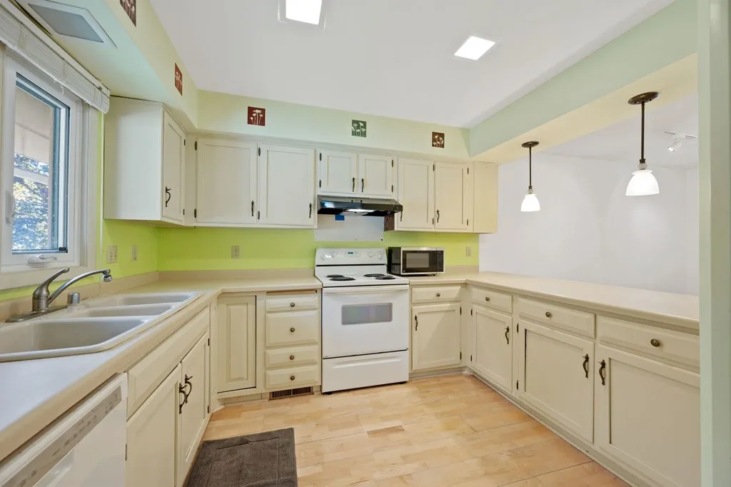 4609 W Bay Shore Cir # 3, Sturgeon Bay Wi 54235, 2 Bedrooms Bedrooms, ,3 BathroomsBathrooms,Condominium,For Sale,W Bay Shore Cir,143357
