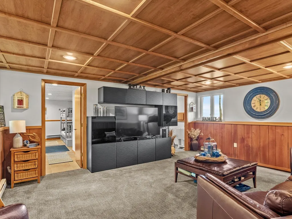 2970 Lake Forest Park Rd, Sturgeon Bay, Wisconsin 54235, 3 Bedrooms Bedrooms, ,3 BathroomsBathrooms,Waterfront-Residential,For Sale,Lake Forest Park Rd,144123