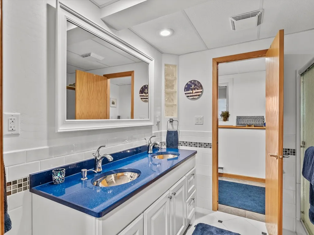 2970 Lake Forest Park Rd, Sturgeon Bay, Wisconsin 54235, 3 Bedrooms Bedrooms, ,3 BathroomsBathrooms,Waterfront-Residential,For Sale,Lake Forest Park Rd,144123