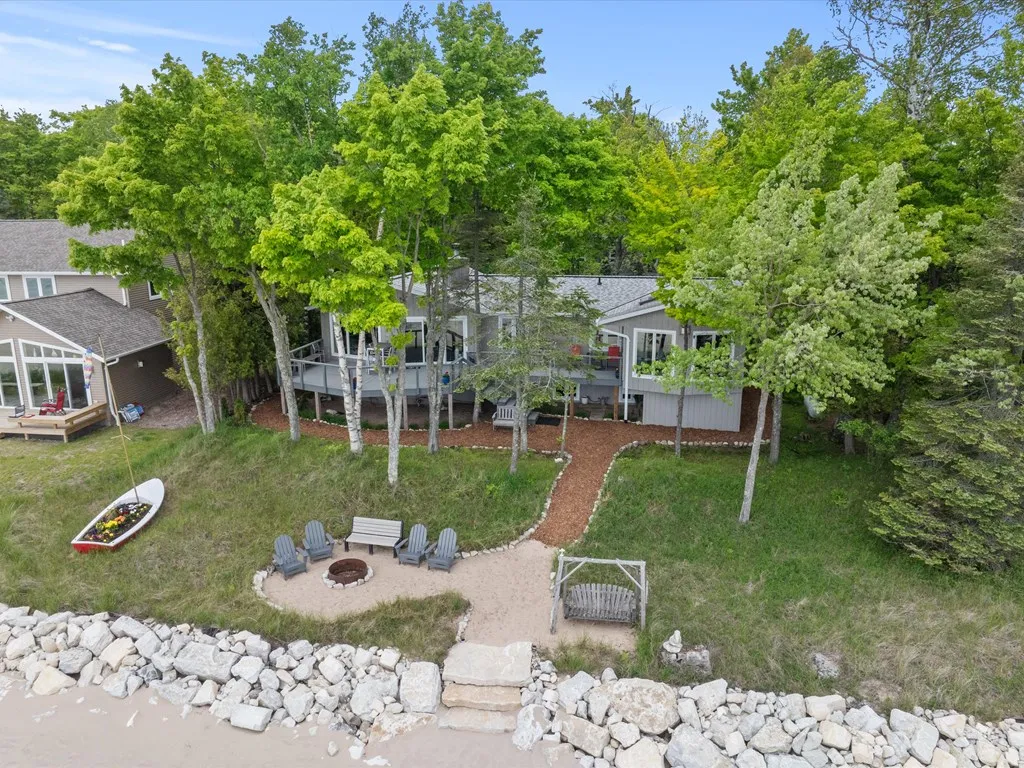 2970 Lake Forest Park Rd, Sturgeon Bay, Wisconsin 54235, 3 Bedrooms Bedrooms, ,3 BathroomsBathrooms,Waterfront-Residential,For Sale,Lake Forest Park Rd,144123