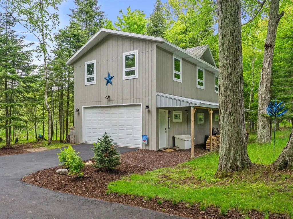 2970 Lake Forest Park Rd, Sturgeon Bay, Wisconsin 54235, 3 Bedrooms Bedrooms, ,3 BathroomsBathrooms,Waterfront-Residential,For Sale,Lake Forest Park Rd,144123