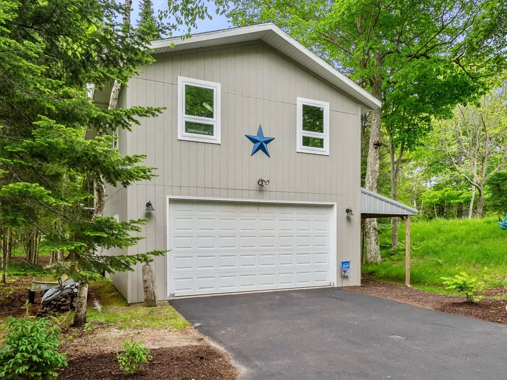2970 Lake Forest Park Rd, Sturgeon Bay, Wisconsin 54235, 3 Bedrooms Bedrooms, ,3 BathroomsBathrooms,Waterfront-Residential,For Sale,Lake Forest Park Rd,144123
