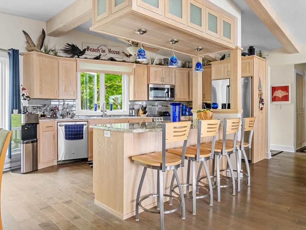 2970 Lake Forest Park Rd, Sturgeon Bay, Wisconsin 54235, 3 Bedrooms Bedrooms, ,3 BathroomsBathrooms,Waterfront-Residential,For Sale,Lake Forest Park Rd,144123