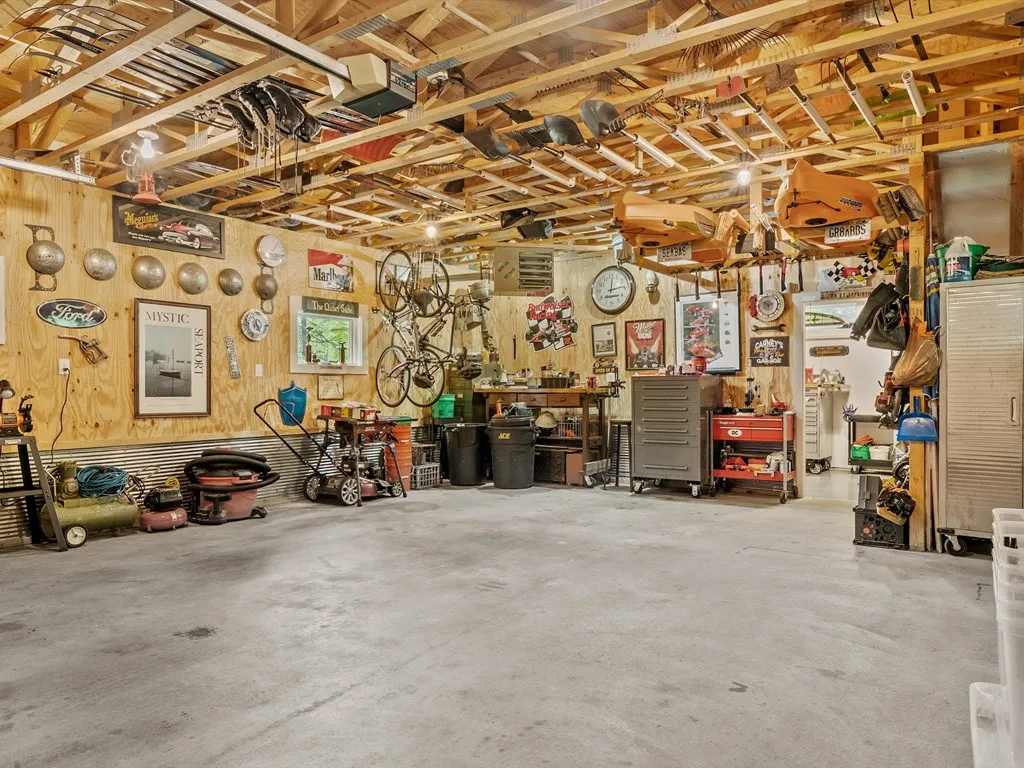 2970 Lake Forest Park Rd, Sturgeon Bay, Wisconsin 54235, 3 Bedrooms Bedrooms, ,3 BathroomsBathrooms,Waterfront-Residential,For Sale,Lake Forest Park Rd,144123