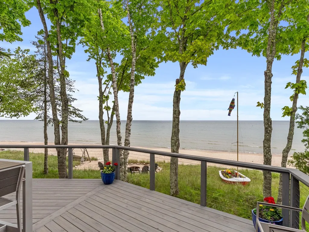 2970 Lake Forest Park Rd, Sturgeon Bay, Wisconsin 54235, 3 Bedrooms Bedrooms, ,3 BathroomsBathrooms,Waterfront-Residential,For Sale,Lake Forest Park Rd,144123