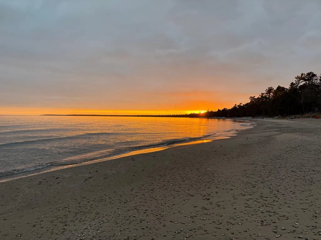 2970 Lake Forest Park Rd, Sturgeon Bay, Wisconsin 54235, 3 Bedrooms Bedrooms, ,3 BathroomsBathrooms,Waterfront-Residential,For Sale,Lake Forest Park Rd,144123