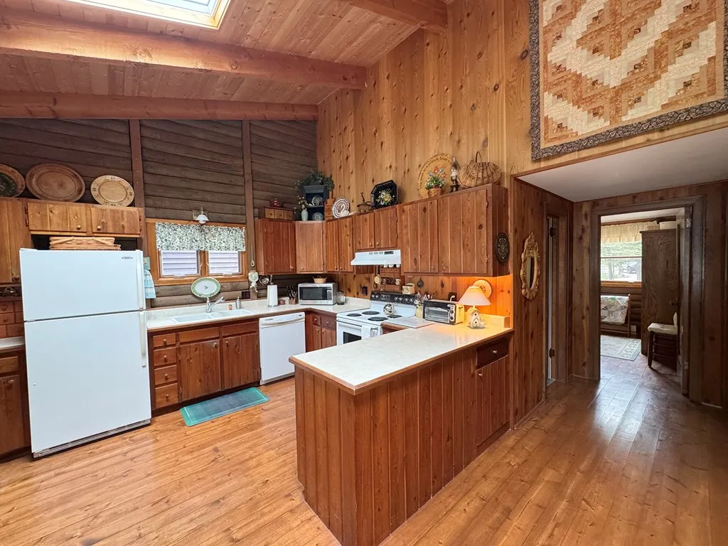 2306 Green Bay Rd, Washington Island, Wisconsin 54246, 3 Bedrooms Bedrooms, ,3 BathroomsBathrooms,Waterfront-Residential,For Sale,Green Bay Rd,144181