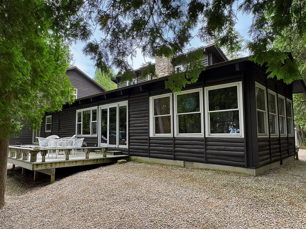2306 Green Bay Rd, Washington Island, Wisconsin 54246, 3 Bedrooms Bedrooms, ,3 BathroomsBathrooms,Waterfront-Residential,For Sale,Green Bay Rd,144181