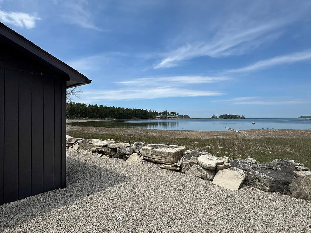 2306 Green Bay Rd, Washington Island, Wisconsin 54246, 3 Bedrooms Bedrooms, ,3 BathroomsBathrooms,Waterfront-Residential,For Sale,Green Bay Rd,144181