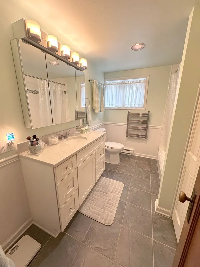 2306 Green Bay Rd, Washington Island, Wisconsin 54246, 3 Bedrooms Bedrooms, ,3 BathroomsBathrooms,Waterfront-Residential,For Sale,Green Bay Rd,144181