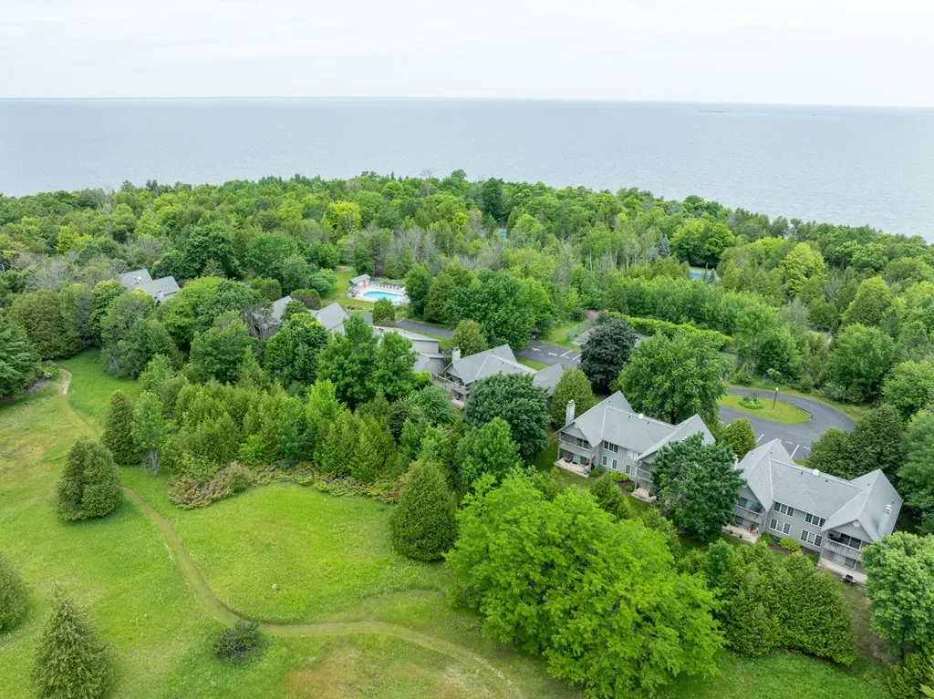 10690 Golf Rd # C, Sister Bay, Wisconsin 54234, 2 Bedrooms Bedrooms, ,1 BathroomBathrooms,Condominium,For Sale,Golf Rd,144204