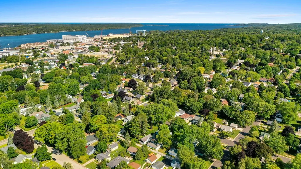930 Rhode Island St, Sturgeon Bay Wi 54235, 3 Bedrooms Bedrooms, ,3 BathroomsBathrooms,Inland-Residential,For Sale,Rhode Island St,142995