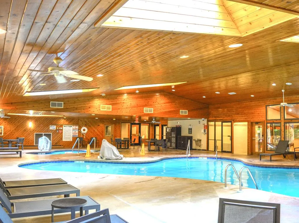 4908 Landmark Cir # 1202, Egg Harbor, Wisconsin 54209, 1 Bedroom Bedrooms, ,1 BathroomBathrooms,Condominium,For Sale,Landmark Cir,144276