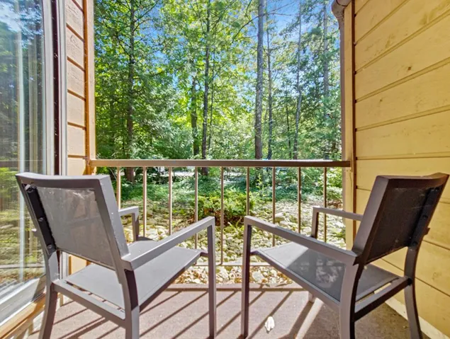 4908 Landmark Cir # 1202, Egg Harbor, Wisconsin 54209, 1 Bedroom Bedrooms, ,1 BathroomBathrooms,Condominium,For Sale,Landmark Cir,144276