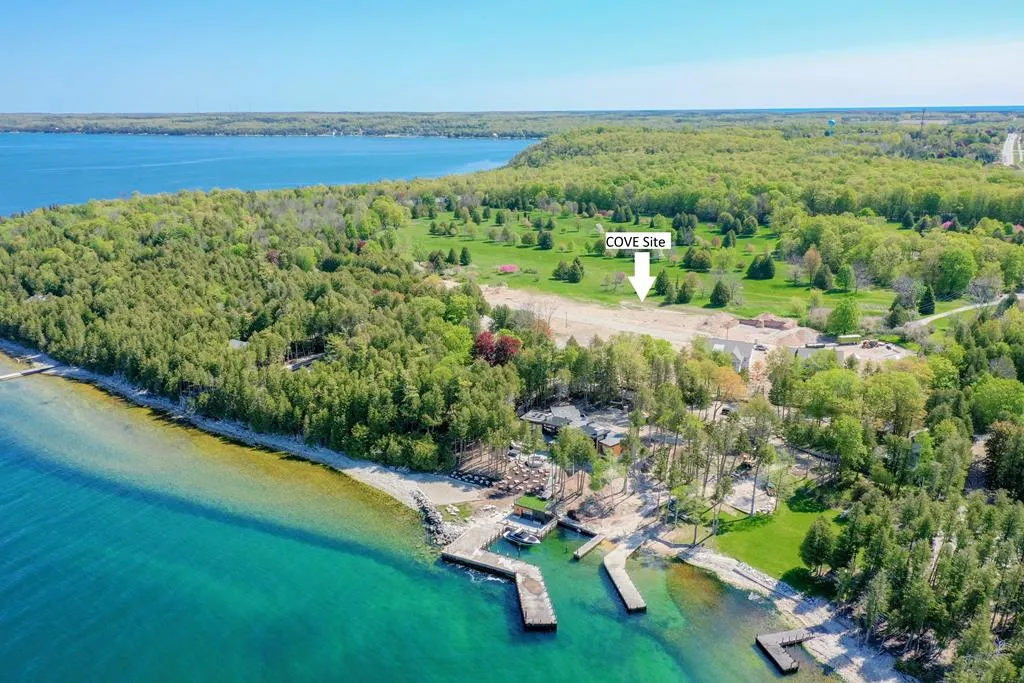 10633 Cove Ln, Sister Bay Wi 54234, 5 Bedrooms Bedrooms, ,4 BathroomsBathrooms,Condominium,For Sale,Cove Ln,138019
