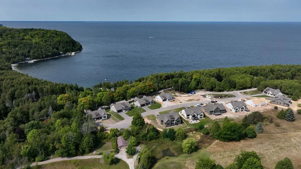 10633 Cove Ln, Sister Bay Wi 54234, 5 Bedrooms Bedrooms, ,4 BathroomsBathrooms,Condominium,For Sale,Cove Ln,138019