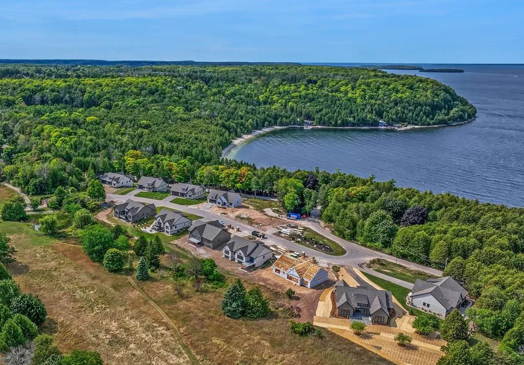 10633 Cove Ln, Sister Bay Wi 54234, 5 Bedrooms Bedrooms, ,4 BathroomsBathrooms,Condominium,For Sale,Cove Ln,138019