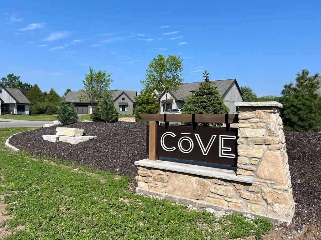 10633 Cove Ln, Sister Bay Wi 54234, 5 Bedrooms Bedrooms, ,4 BathroomsBathrooms,Condominium,For Sale,Cove Ln,138019