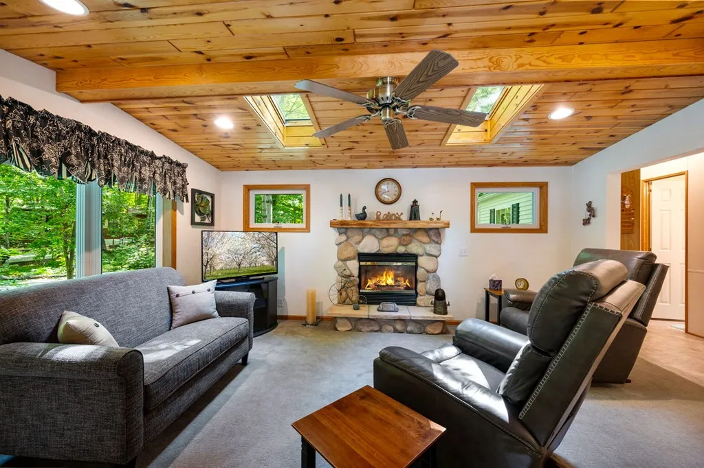 4286 Harbor School Rd, Egg Harbor Wi 54209, 3 Bedrooms Bedrooms, ,2 BathroomsBathrooms,Condominium,For Sale,Harbor School Rd,143072