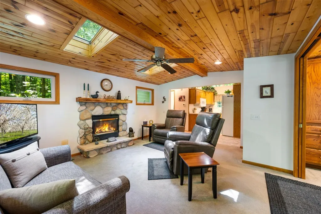 4286 Harbor School Rd, Egg Harbor Wi 54209, 3 Bedrooms Bedrooms, ,2 BathroomsBathrooms,Condominium,For Sale,Harbor School Rd,143072