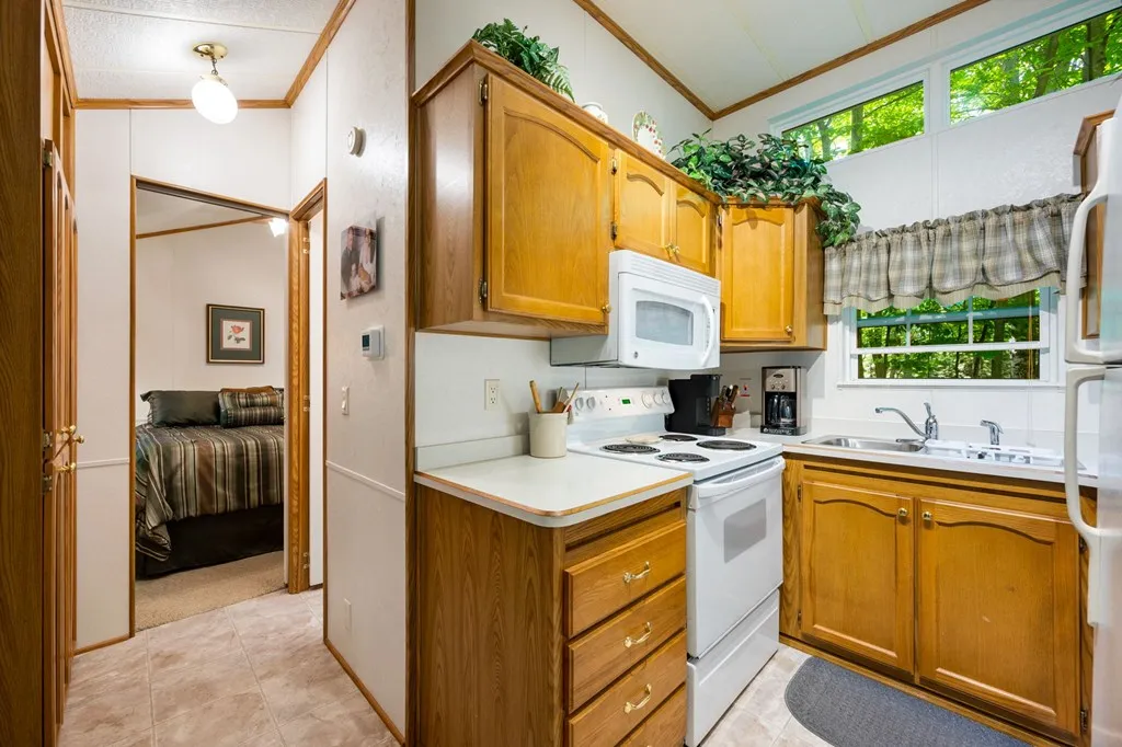 4286 Harbor School Rd, Egg Harbor Wi 54209, 3 Bedrooms Bedrooms, ,2 BathroomsBathrooms,Condominium,For Sale,Harbor School Rd,143072