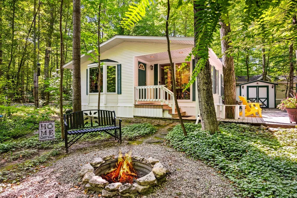 4286 Harbor School Rd, Egg Harbor Wi 54209, 3 Bedrooms Bedrooms, ,2 BathroomsBathrooms,Condominium,For Sale,Harbor School Rd,143072