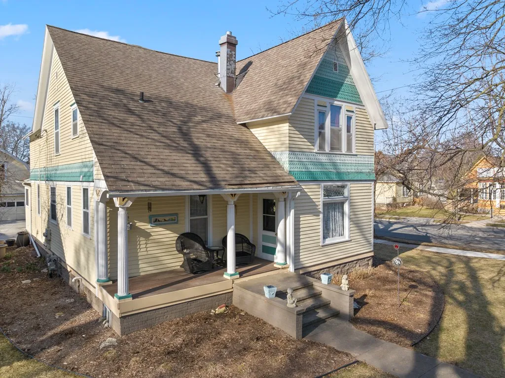 627 Kentucky St, Sturgeon Bay Wi 54235, 5 Bedrooms Bedrooms, ,2 BathroomsBathrooms,Inland-Residential,For Sale,Kentucky St,141459