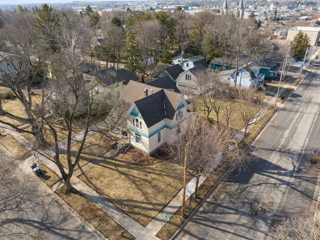 627 Kentucky St, Sturgeon Bay Wi 54235, 5 Bedrooms Bedrooms, ,2 BathroomsBathrooms,Inland-Residential,For Sale,Kentucky St,141459